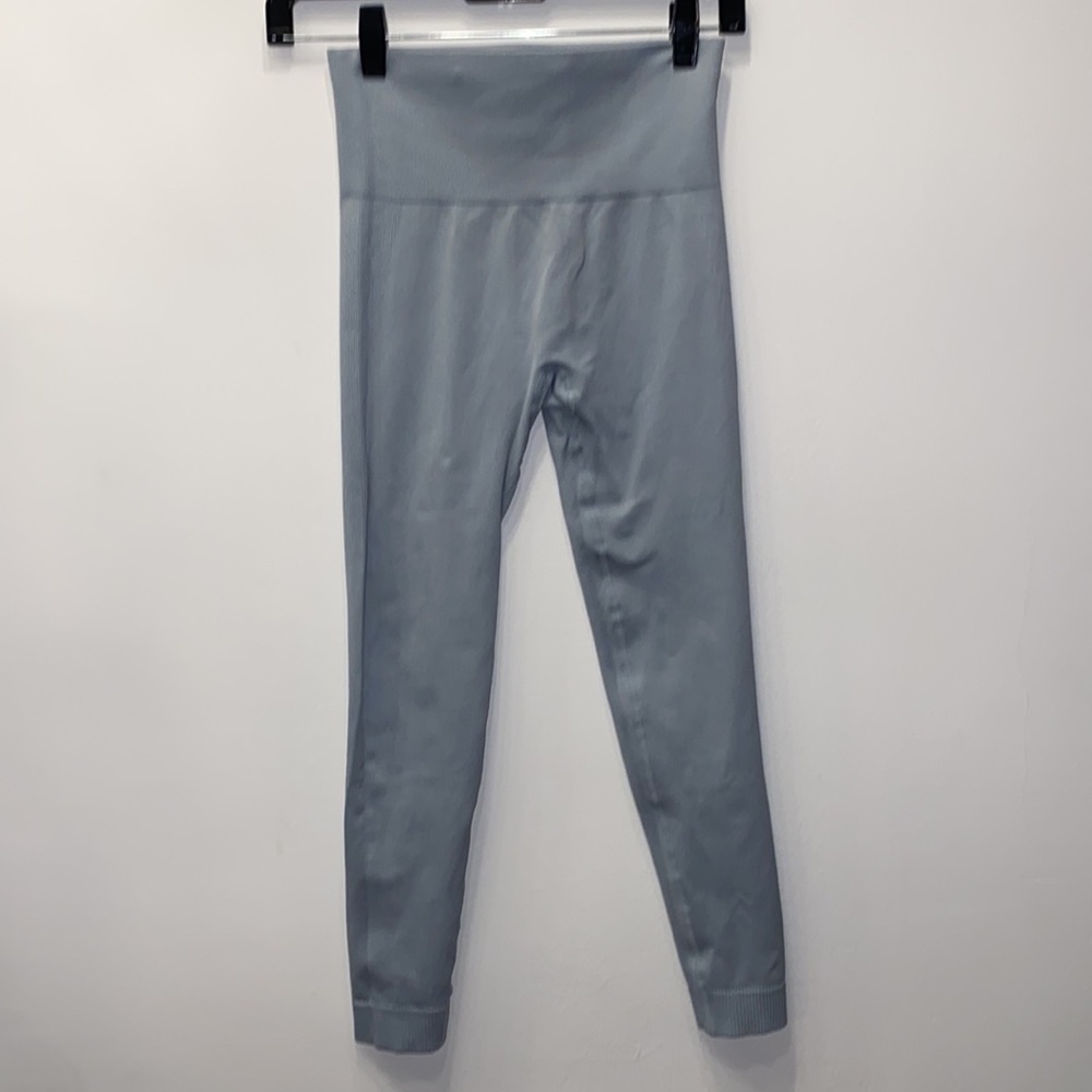 WeWoreWhat Light Blue Leggings - Picture 5 of 14